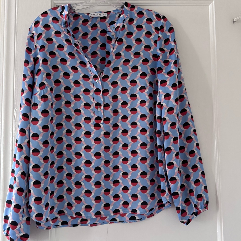Gallery Blue Graphic Blouse Preppy Officecore